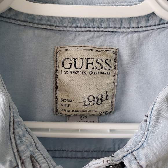 Guess jean shirt - Picture 3 of 4